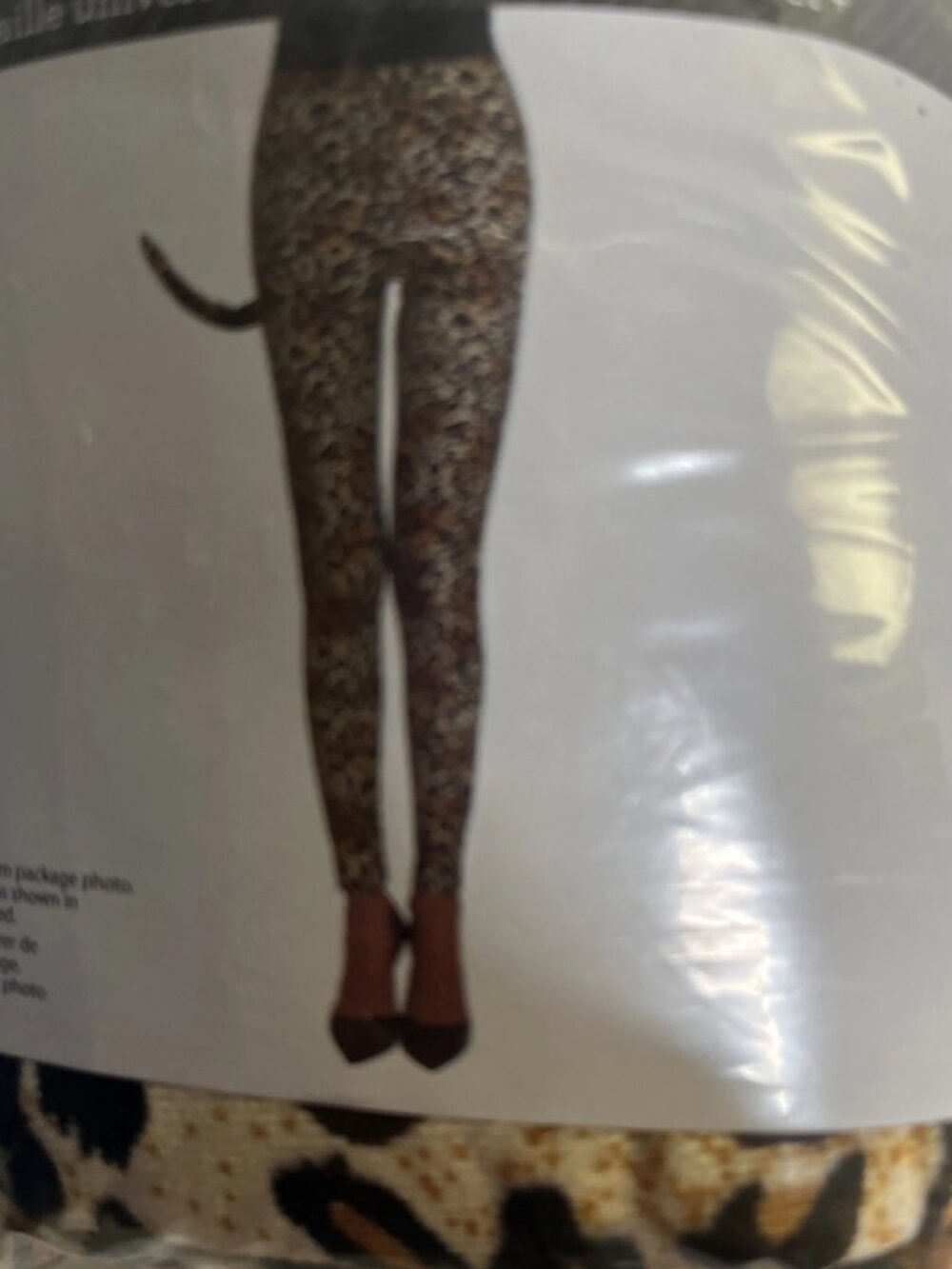 Way To Celebrate Woman's Cat Leggings with Tail One size